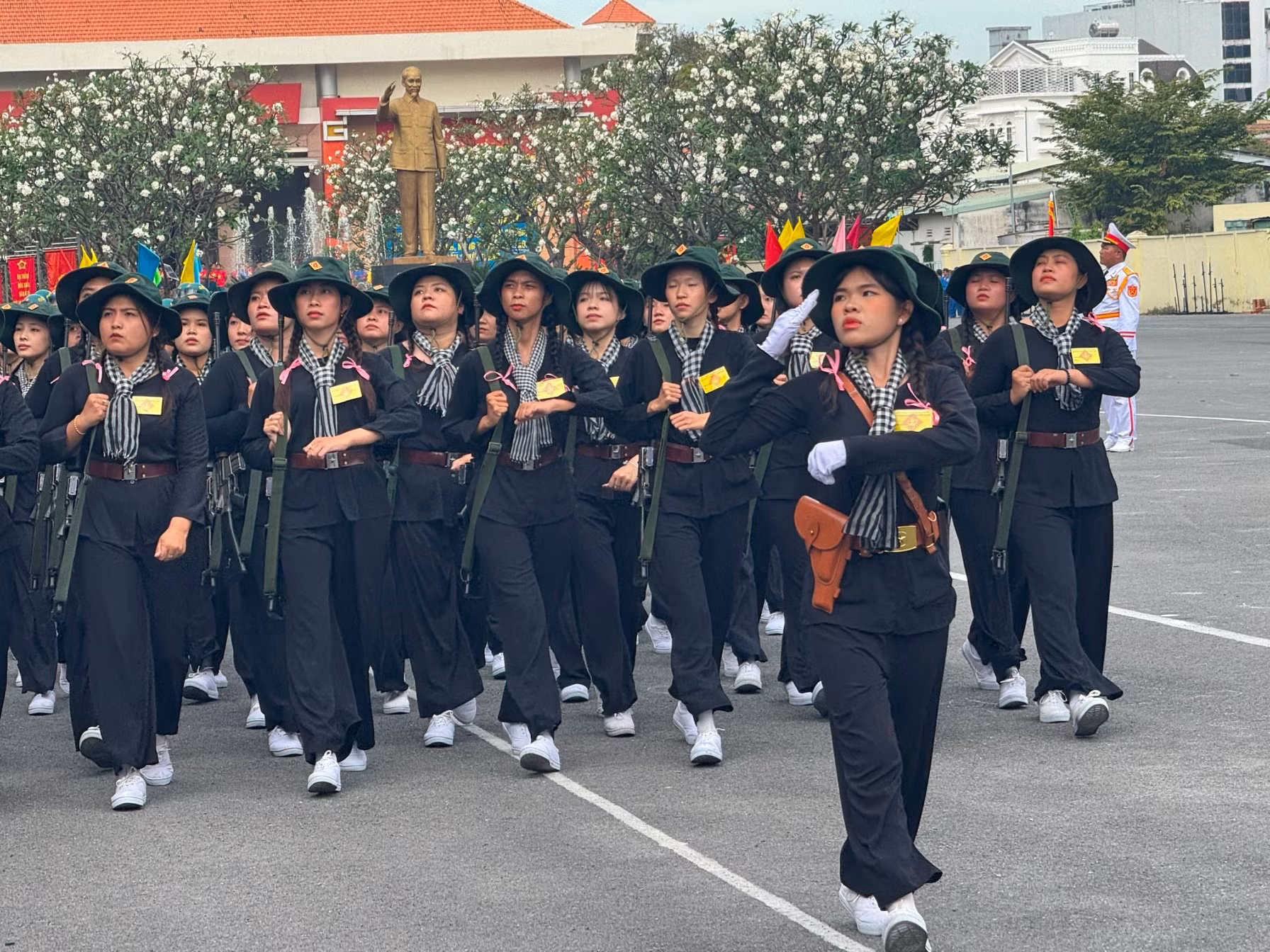 TP Hồ Chí Minh phát động thi đua cao điểm “Thần tốc - Quyết thắng” -1