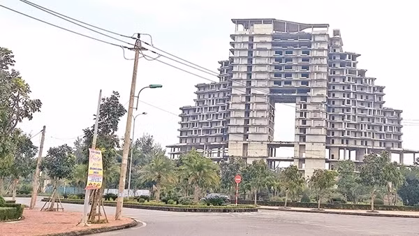 Cương quyết thu hồi các “khu đất vàng” bỏ hoang