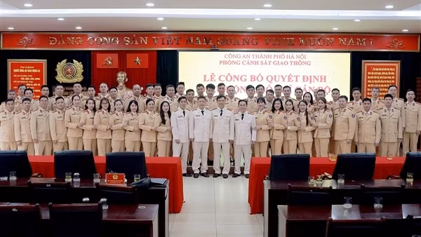 Công an Hà Nội thành lập Đội Sát hạch, cấp giấy phép lái xe