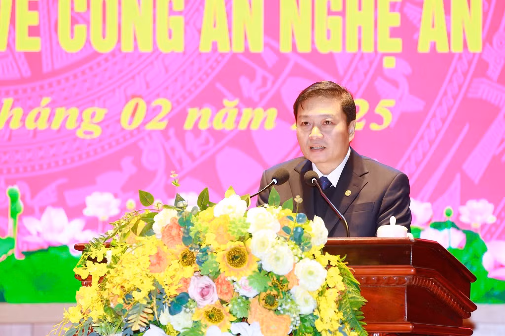 Nghệ An: Tổ chức lễ chuyển giao, tiếp nhận một số chức năng, nhiệm vụ của các sở, ngành về Công an tỉnh -0