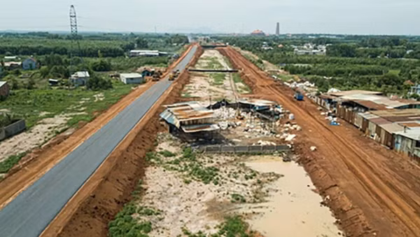 Dự án cao tốc Biên Hòa-Vũng Tàu “đội vốn” hơn 4.250 tỷ đồng: Bộ Giao thông Vận tải nói gì?