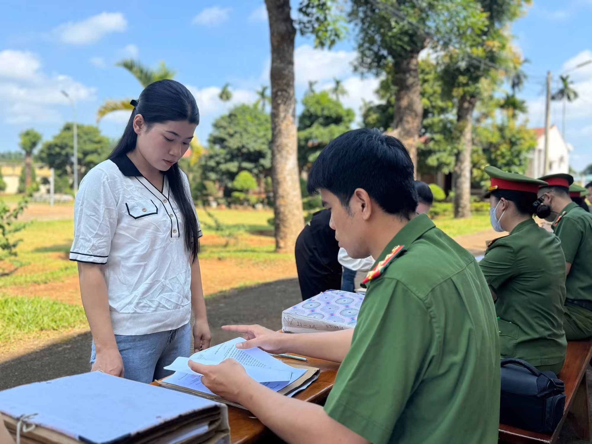 Trại giam Đắk Trung, tự hào truyền thống 50 năm xây dựng, chiến đấu, trưởng thành -0