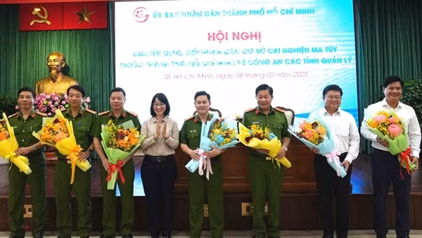 TP Hồ Chí Minh chuyển giao một số cơ sở cai nghiện ma túy cho Công an các tỉnh
