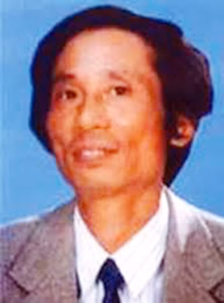 nhà thơ phùng khắc bắc 1.jpg -1