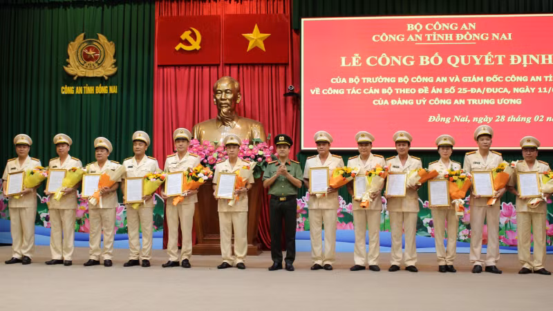 Công bố các Quyết định của Bộ trưởng Bộ Công an về tổ chức bộ máy tại Công an địa phương -0