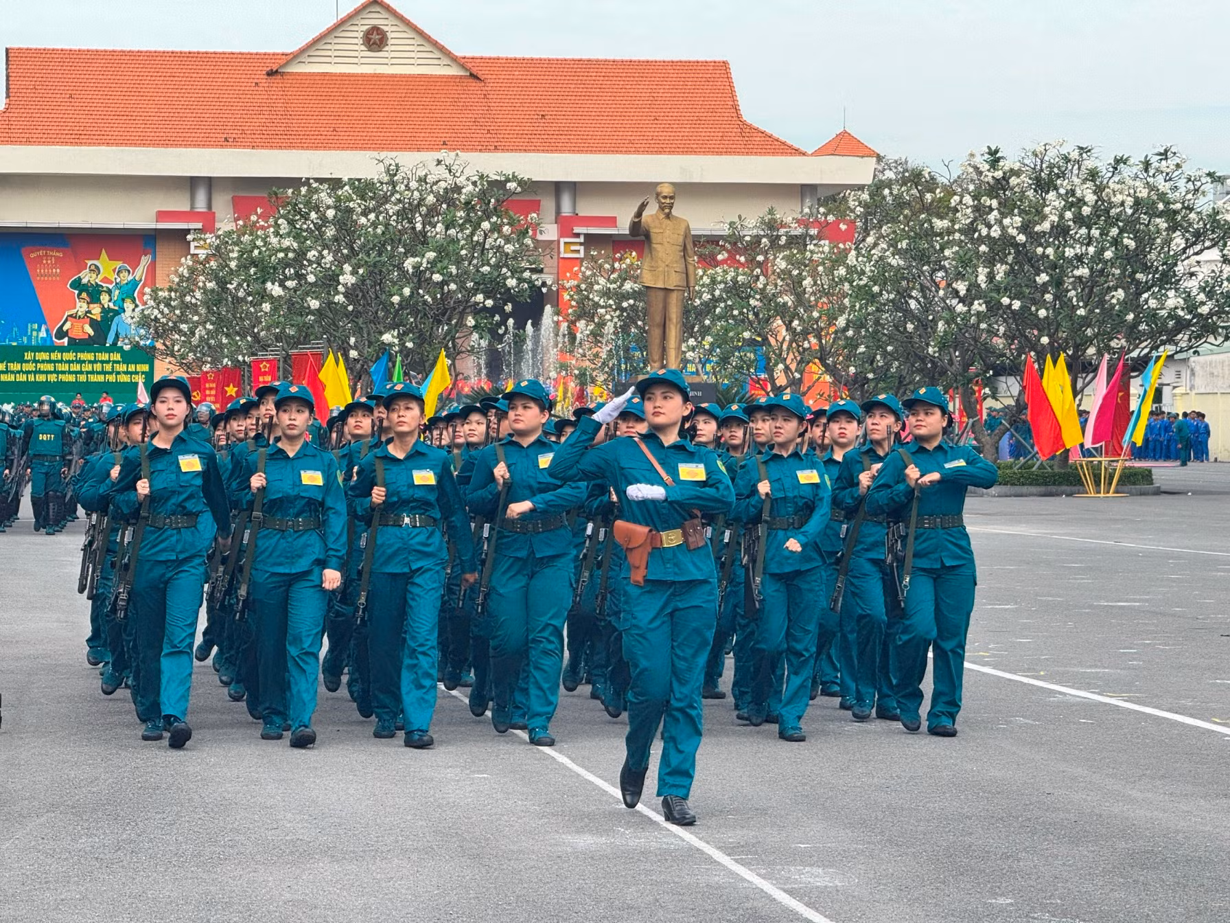 TP Hồ Chí Minh phát động thi đua cao điểm “Thần tốc - Quyết thắng” -2