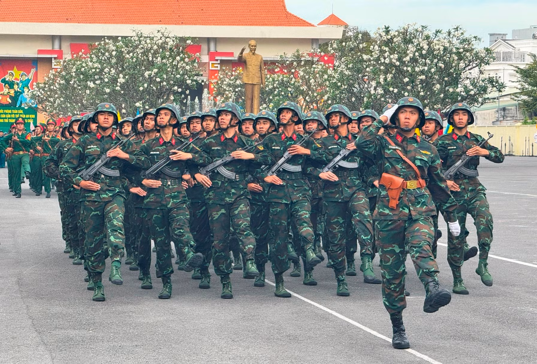 TP Hồ Chí Minh phát động thi đua cao điểm “Thần tốc - Quyết thắng” -0