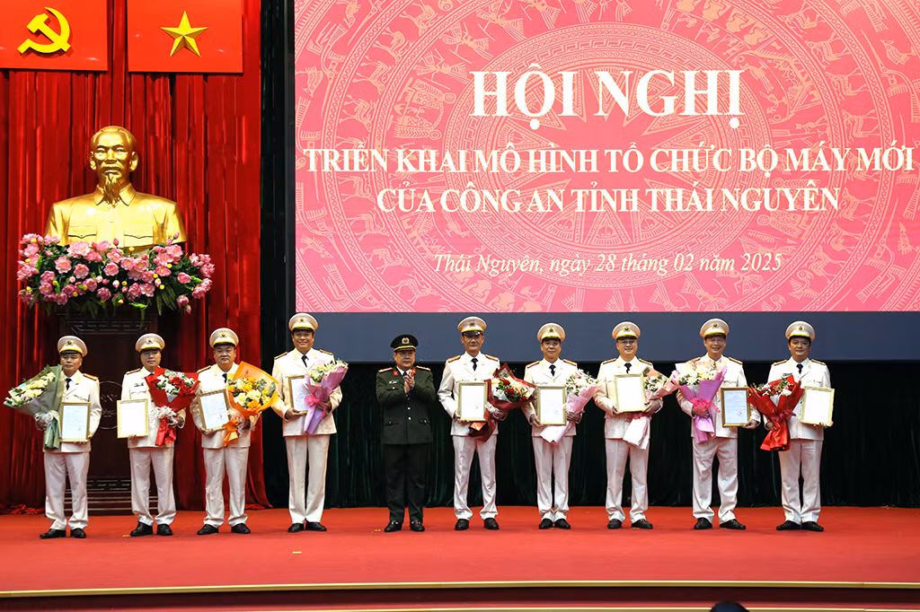Công bố các Quyết định của Bộ trưởng Bộ Công an về tổ chức bộ máy tại Công an địa phương -0