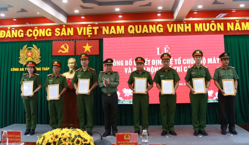 Công bố các Quyết định của Bộ trưởng Bộ Công an về tổ chức bộ máy tại Công an địa phương -0