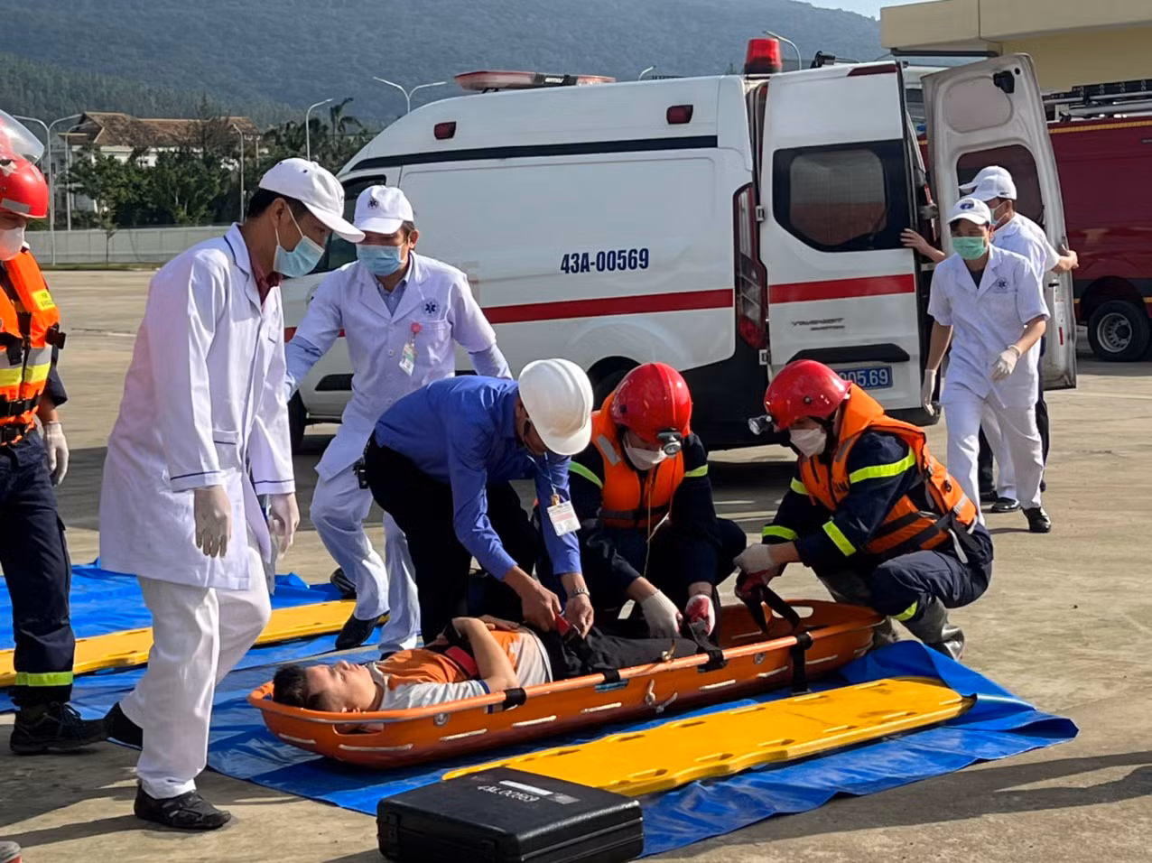 Đảm bảo bảo an toàn PCCC và cứu nạn cứu hộ khi xảy ra tình huống nguy cấp tại các âu thuyền, cảng cá Đà Nẵng -1