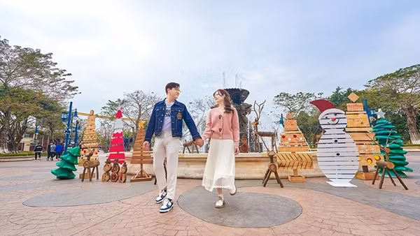 Du ngoạn Giáng sinh cổ tích tại Sun World Ha Long
