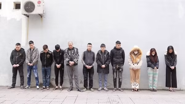 Giả danh nhân viên ngân hàng lừa đảo hàng tỷ đồng
