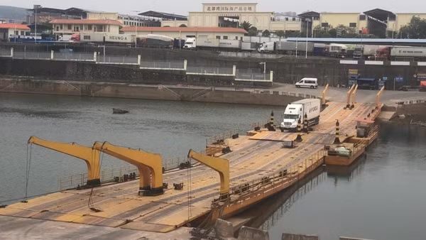 Chặn hàng thẩm lậu trên tuyến biên giới Quảng Ninh