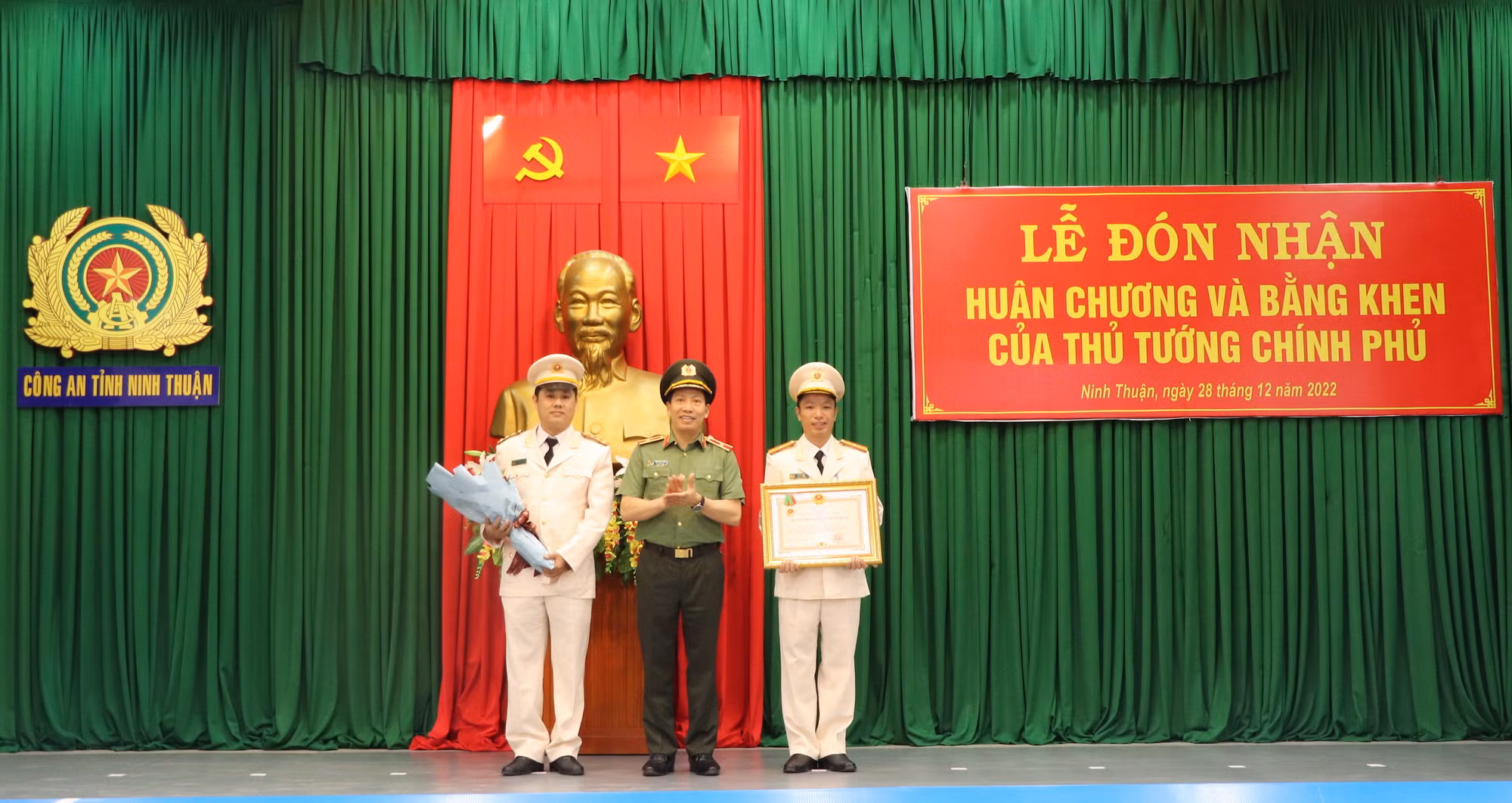 Thứ trưởng Lê Văn Tuyến chỉ đạo triển khai công tác Công an năm 2023 tại tỉnh Ninh Thuận. -0