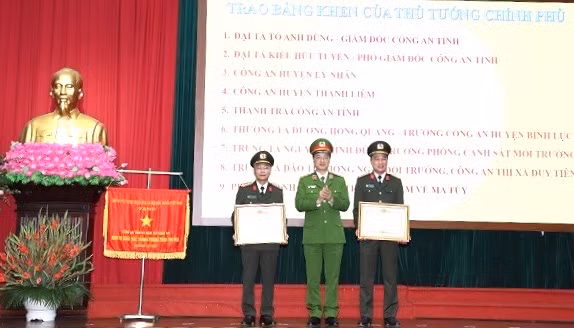 THứ trưởng Nguyễn Duy Ngọc triển khai công tác Công an tỉnh Hà Nam -0