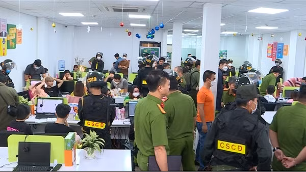Triệt phá vụ lừa đảo chiếm đoạt tài sản thông qua mạng viễn thông