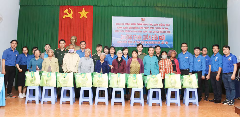 cham-lo.jpg -0