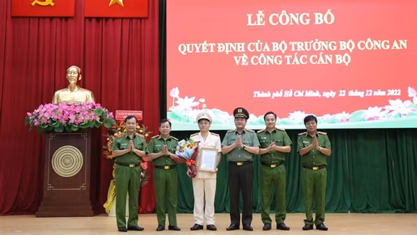 Công bố quyết định bổ nhiệm Phó Giám đốc Công an TP Hồ Chí Minh