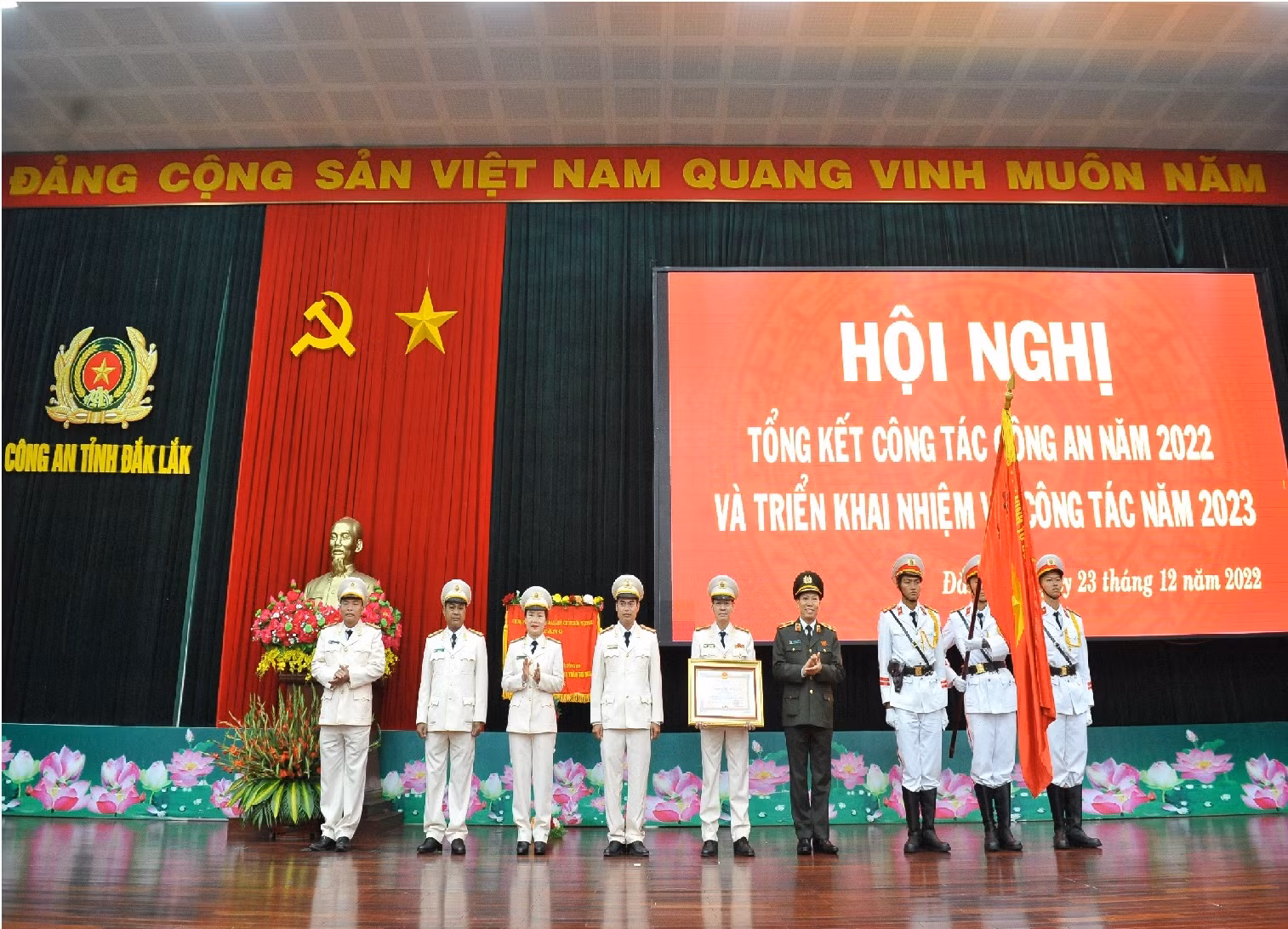 Công an Đắk Lắk phấn đấu kéo giảm tội phạm 10% trong năm 2023 -0