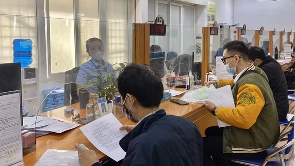 Rất cần chính sách mới hỗ trợ hàng trăm nghìn lao động bị ảnh hưởng việc làm