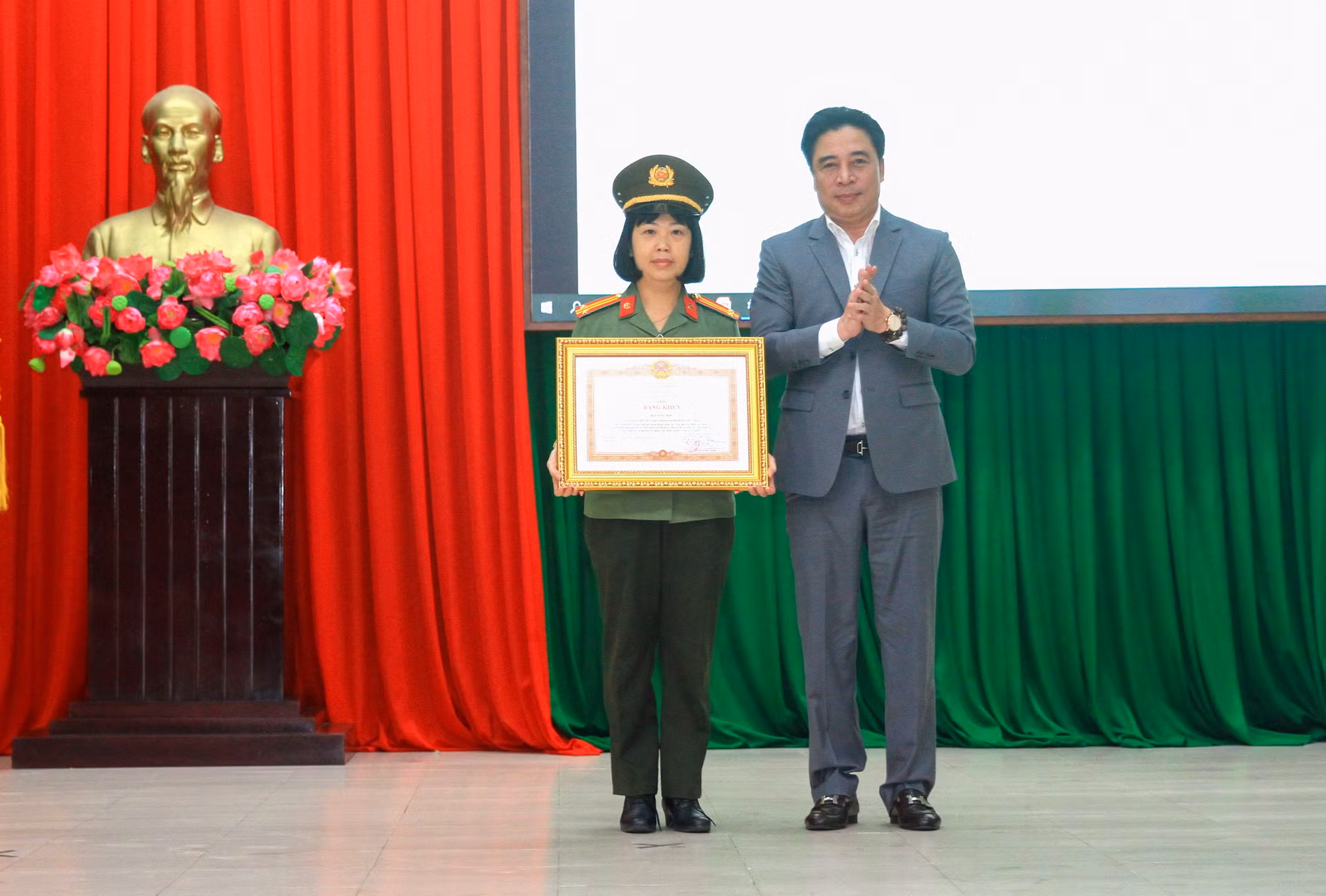 Thứ trưởng Nguyễn Duy Ngọc chỉ đạo công tác Công an năm 2023 tại Khánh Hòa -0
