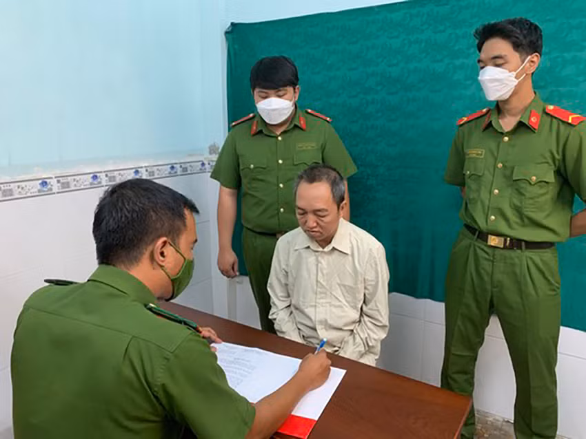 Họa thật từ thuốc giả -0