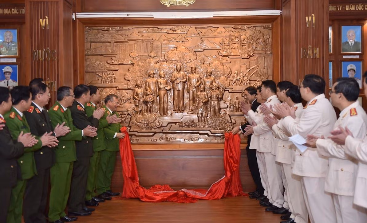 Phát huy truyền thống, Công an tỉnh Lào Cai hoàn thành xuất sắc nhiệm vụ năm 2022 -0