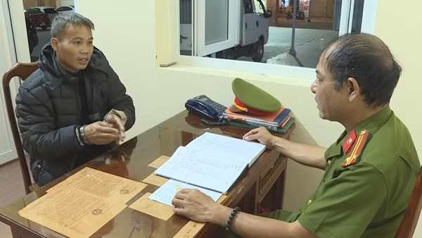 Giết người rồi bỏ trốn ra nước ngoài hơn 8 năm vẫn không thoát