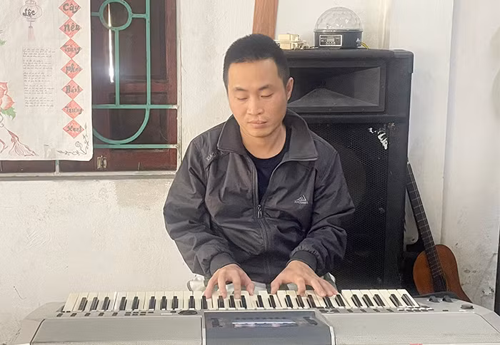 Chuyện những “ca sĩ” ở trại giam -0