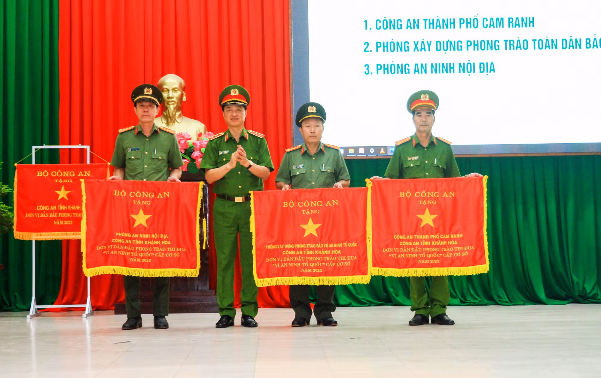 Thứ trưởng Nguyễn Duy Ngọc chỉ đạo công tác Công an năm 2023 tại Khánh Hòa -0