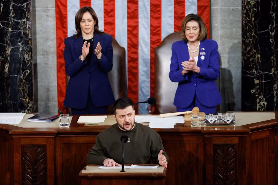 Tổng thống Zelensky: Viện trợ cho Ukraine là 