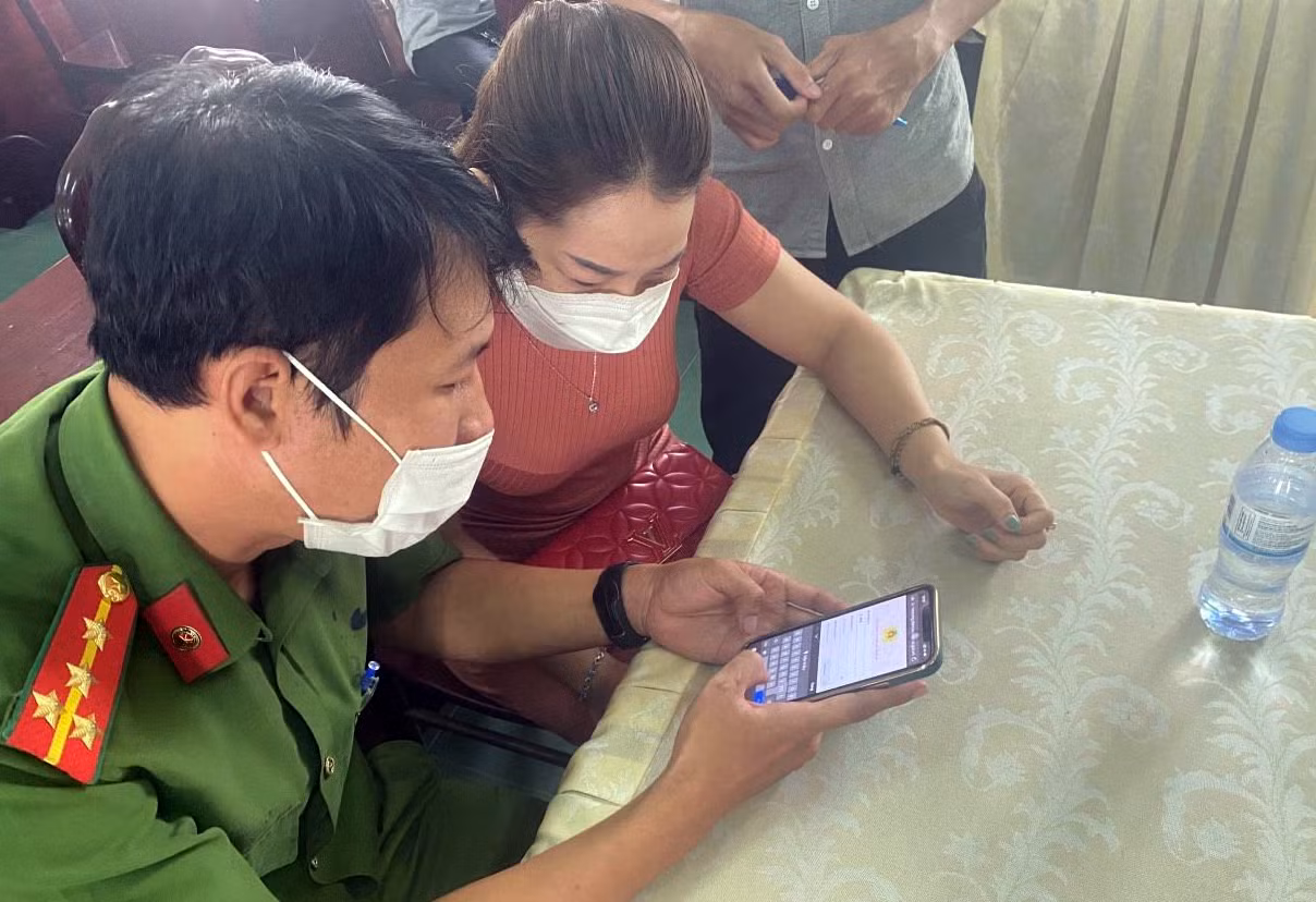 Thành phố Long Xuyên quyết tâm thực hiện có hiệu quả Đề án 06 -0