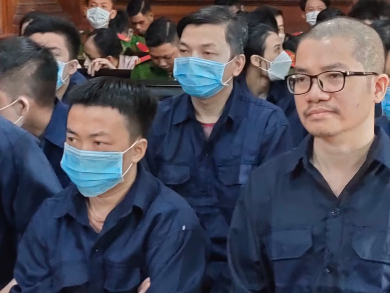 Các bị cáo chỉ là công cụ của Nguyễn Thái Luyện! -0
