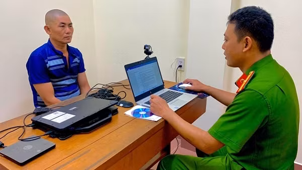 Giết người tình tại phòng trọ vì mâu thuẫn tình cảm