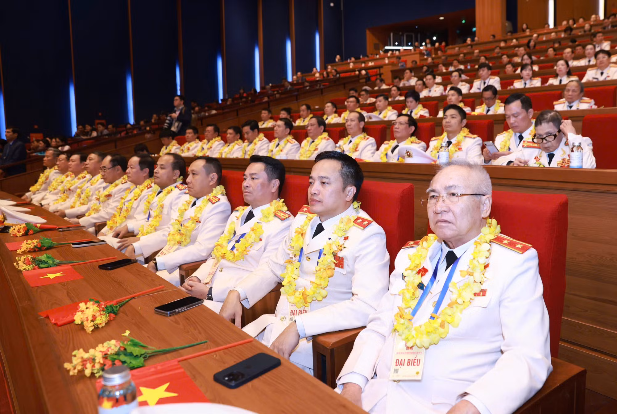 Thủ tướng phát động thi đua 