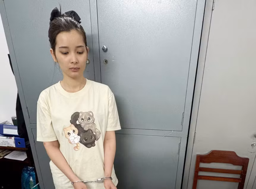 Nhân viên đánh tráo nữ trang của chủ tiệm vàng, chiếm đoạt trên 545 triệu đồng -0