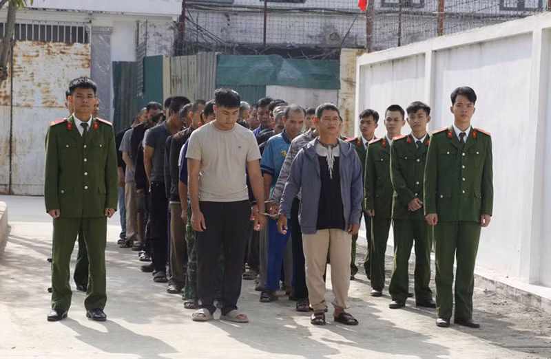 Phá chuyên án chế tạo, mua bán, tàng trữ vũ khí quân dụng trái phép cực lớn -1