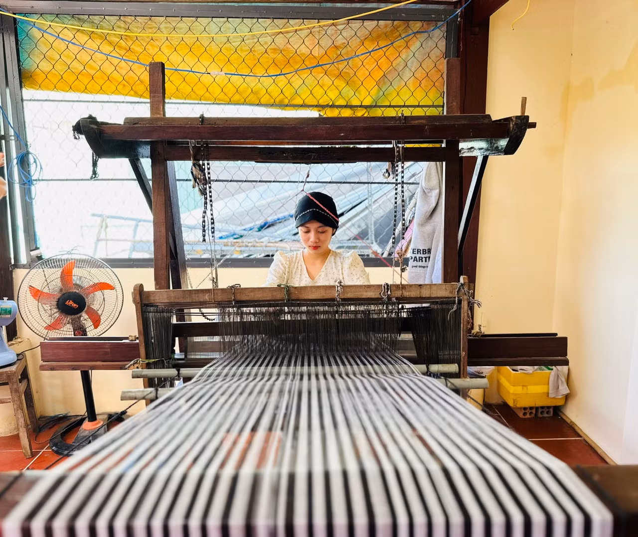 Khám phá làng nghề thổ cẩm Chăm Châu Phong ở An Giang -0