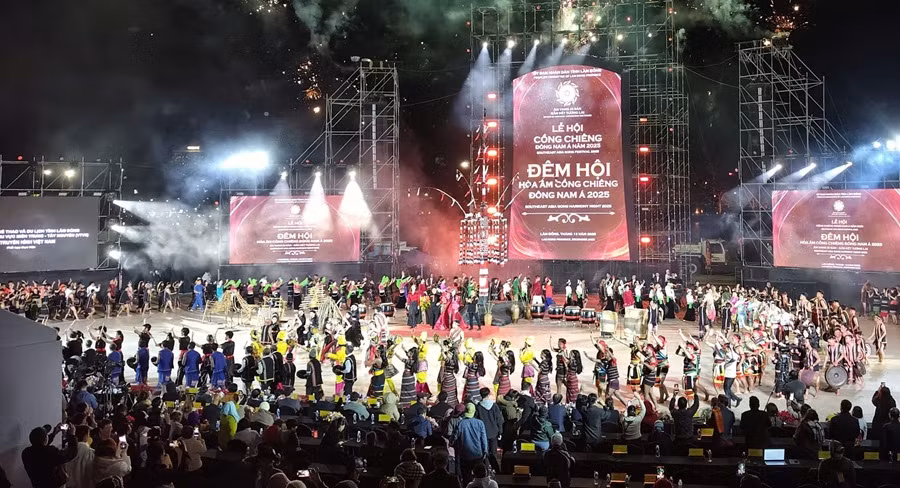 500 nghệ nhân Đông Nam Á hòa âm giai điệu cồng chiêng -0