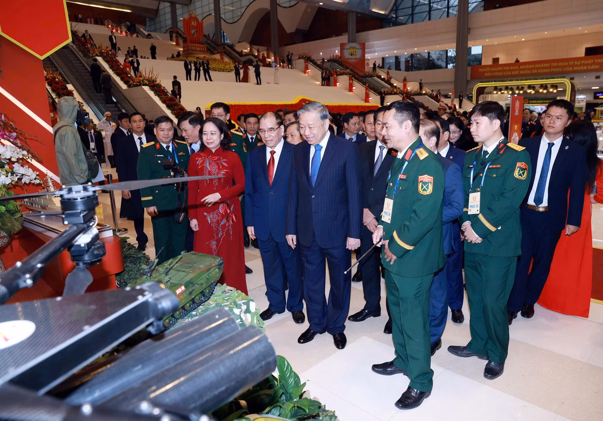 Khai mạc trọng thể Đại hội Thi đua yêu nước toàn quốc lần thứ XI -0