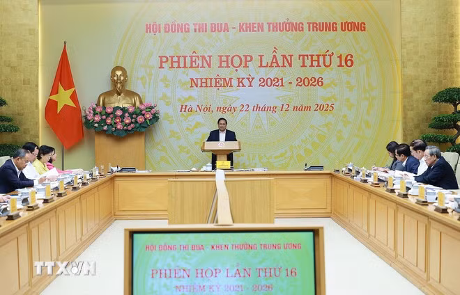 thu-tuong-phien-hop-lan-thu-16-cua-hoi-dong-thi-dua-khen-thuong-trung-uong-1.jpg -0