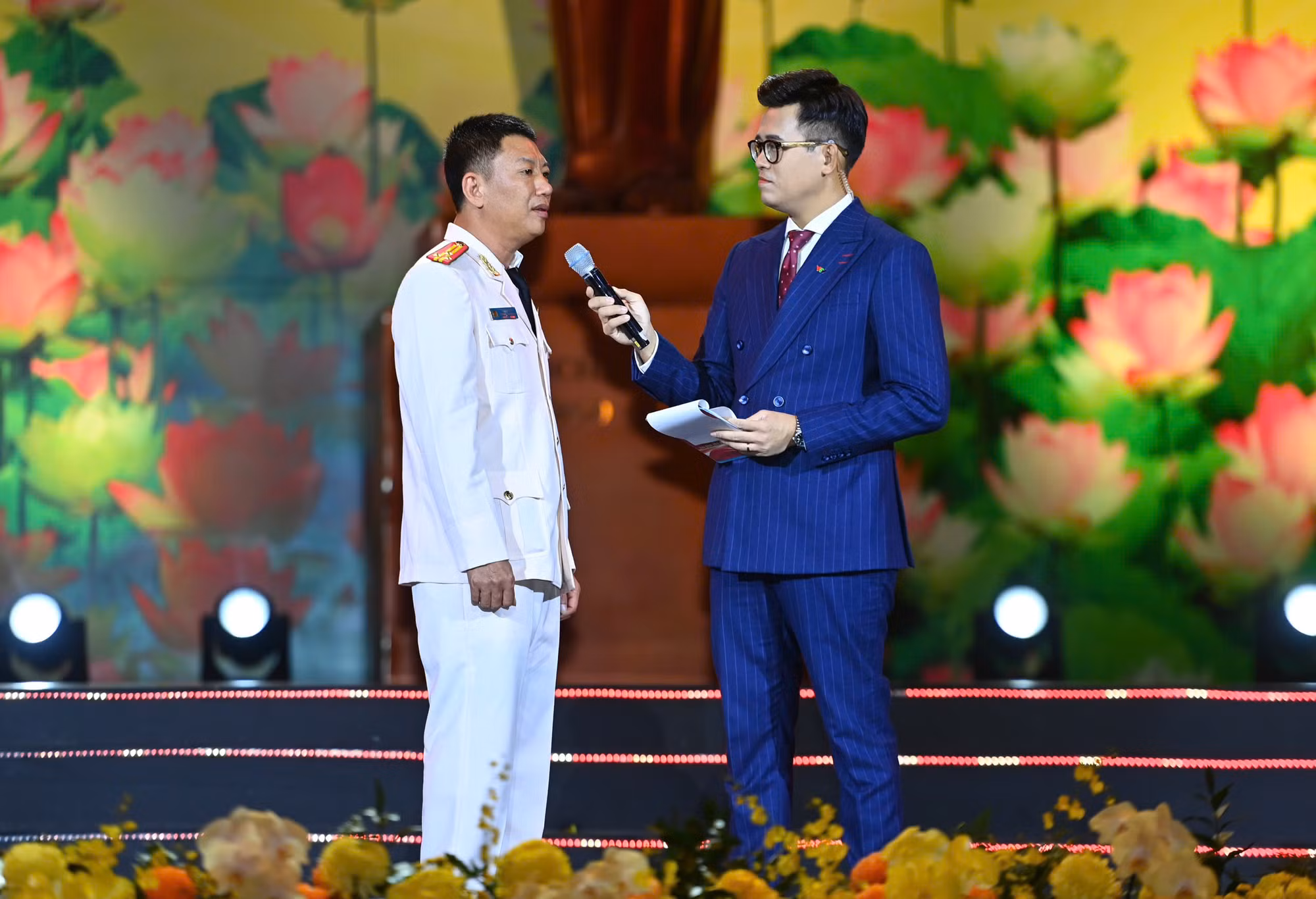 Thủ tướng phát động thi đua 