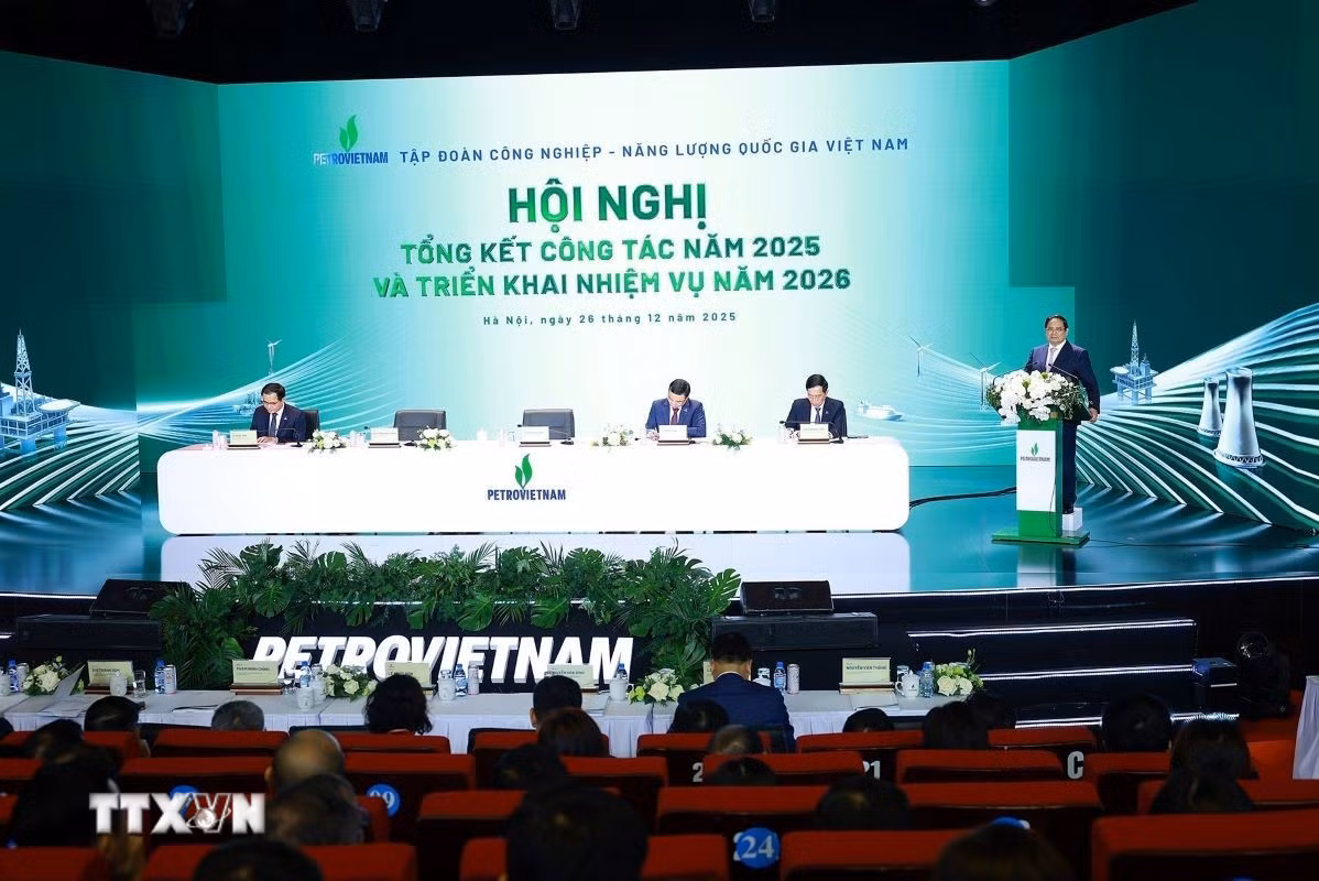 Thủ tướng: Petrovietnam triển khai 6 tiên phong, cùng cả nước tăng trưởng hai con số -0