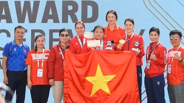 Trịnh Thu Vinh - Bản lĩnh kiên cường của người chiến sĩ trên tuyến bắn