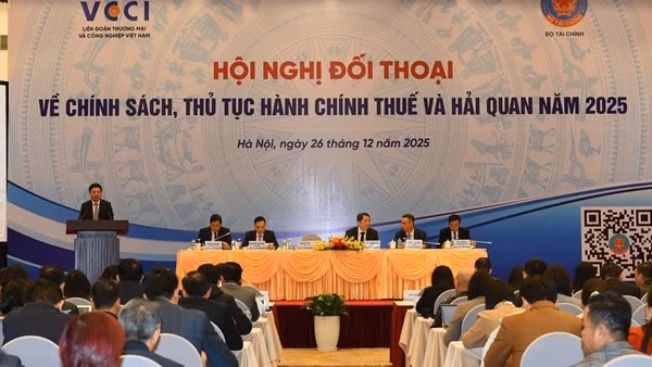 Giải đáp kịp thời những vướng mắc cho doanh nghiệp về lĩnh vực thuế, hải quan