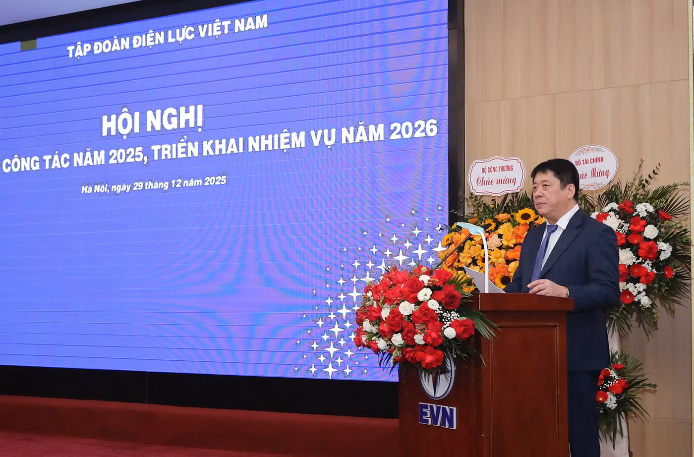 100% số xã trên cả nước đã có điện -1