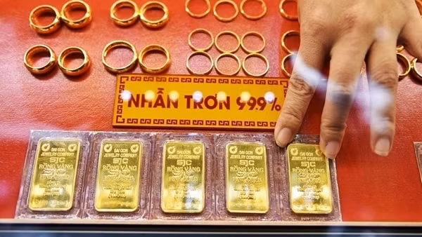 Giá vàng tăng 500.000đ/lượng