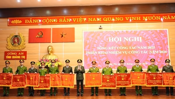 Công an Quảng Trị bám cơ sở thực hiện hiệu quả phong trào “Ba nhất”