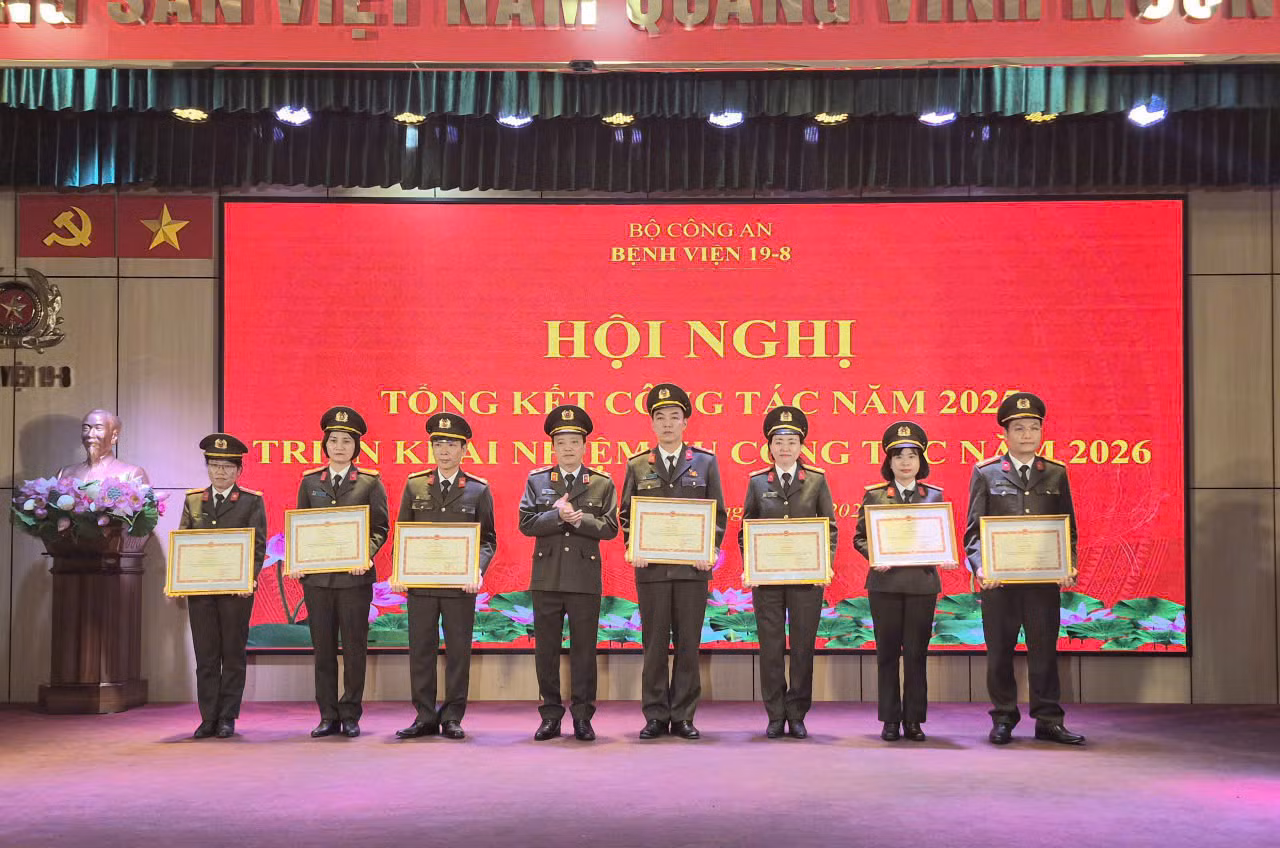 Bệnh viện 19-8 quyết tâm đổi mới, chuyển mình mạnh mẽ -0