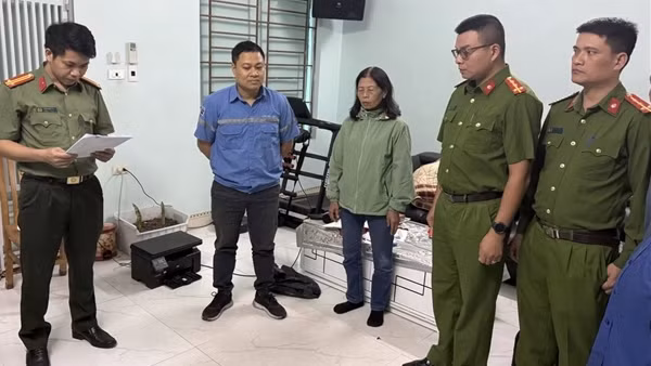 Khởi tố thêm 5 bị can tội Làm giả con dấu, tài liệu của cơ quan, tổ chức
